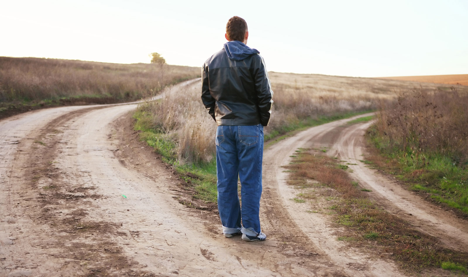 The fork in the road and character motivation in fiction